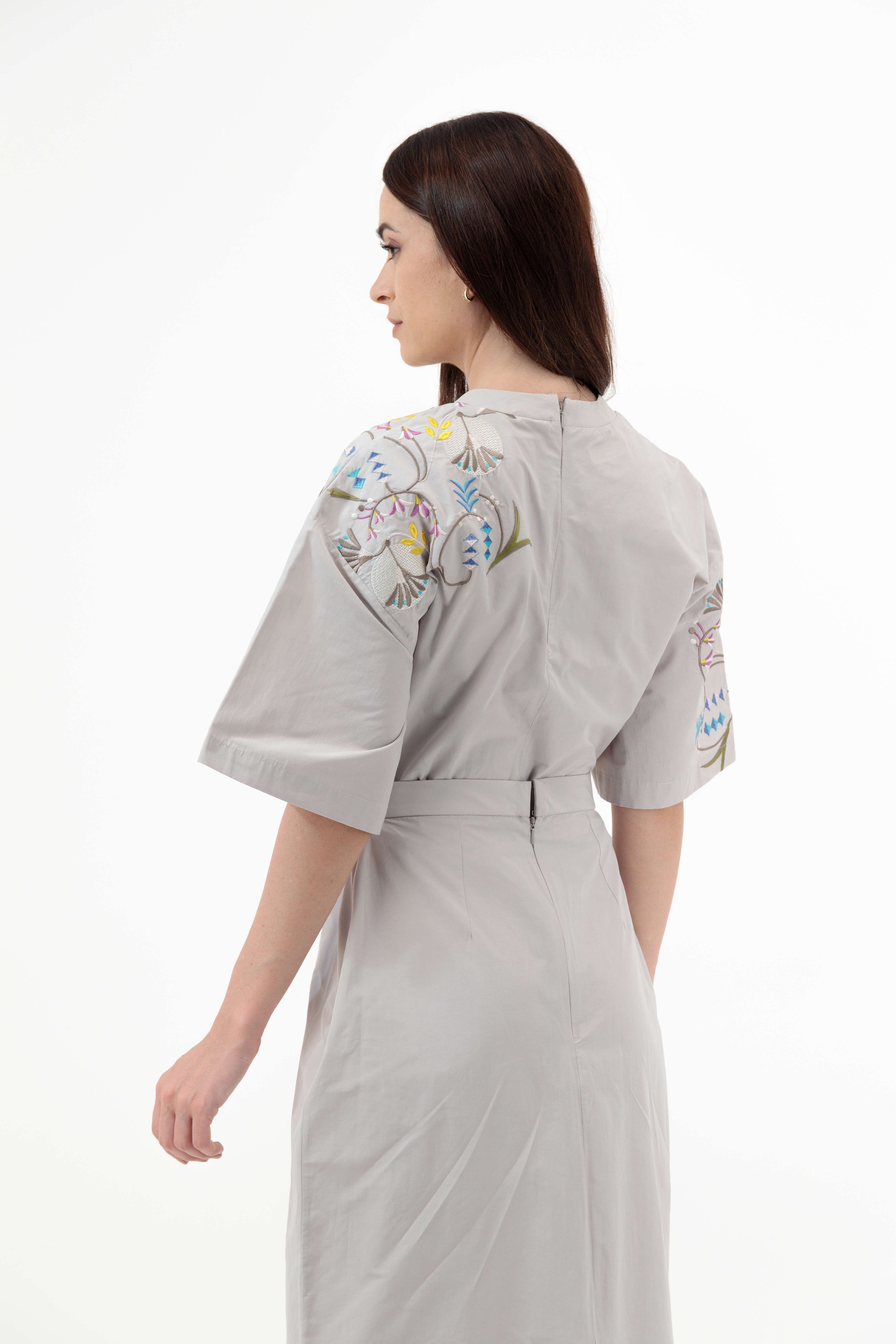 BOTANY TOP