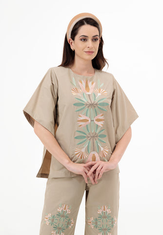 MOTHER-EARTH TOP